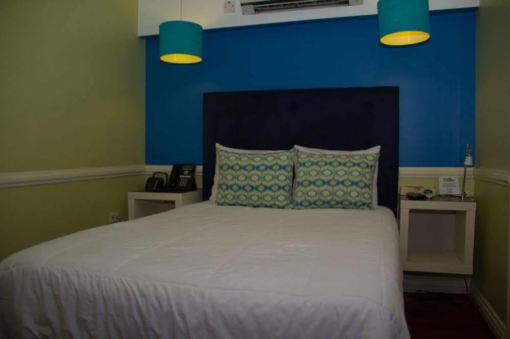 Eden Gardens Wellness Resort & Spa Kingston Bagian luar foto